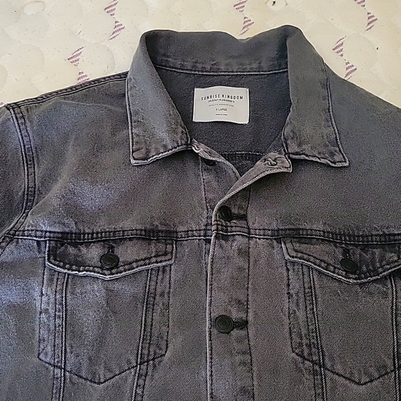 Mens Denim Trucker Jacket - Picture 1 of 3